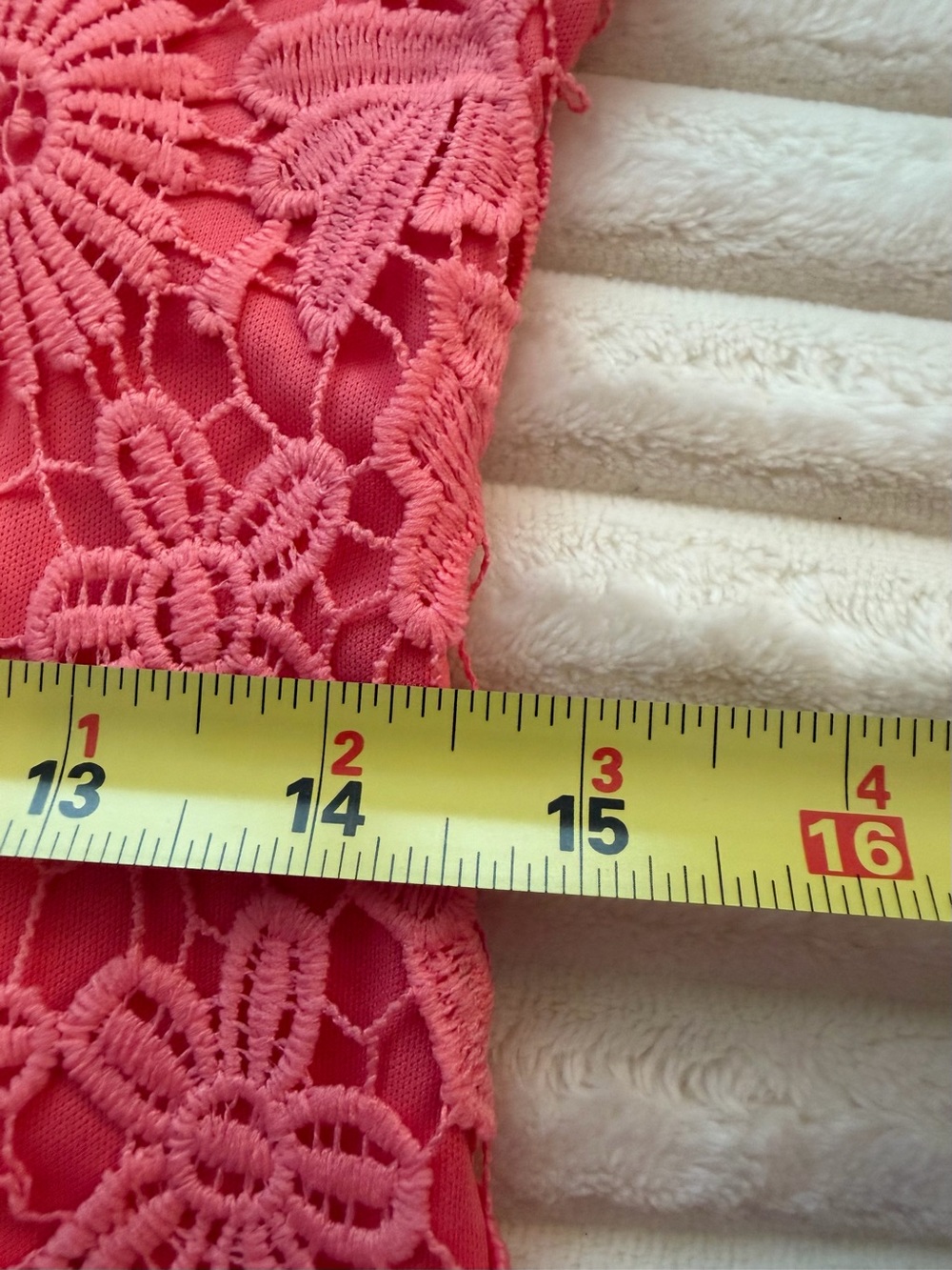 NWT Sleeveless Coral Lace Midi Dress - Unknown Brand. Sz 10 - Picture 5 of 6